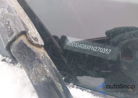 2015 Mercedes-Benz Cla 250 4Matic z USA, uszkodzony, nr VIN WDDSJ4GBXFN270357